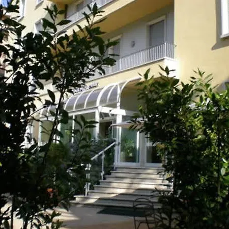 Hotel Mizar 4*